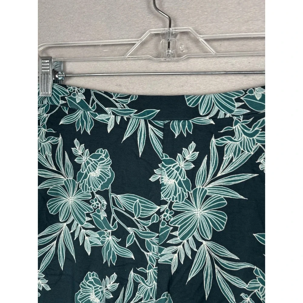 J Jill Wearever Shorts Womens Large Teal Floral Pull On Wide Leg Rayon Print